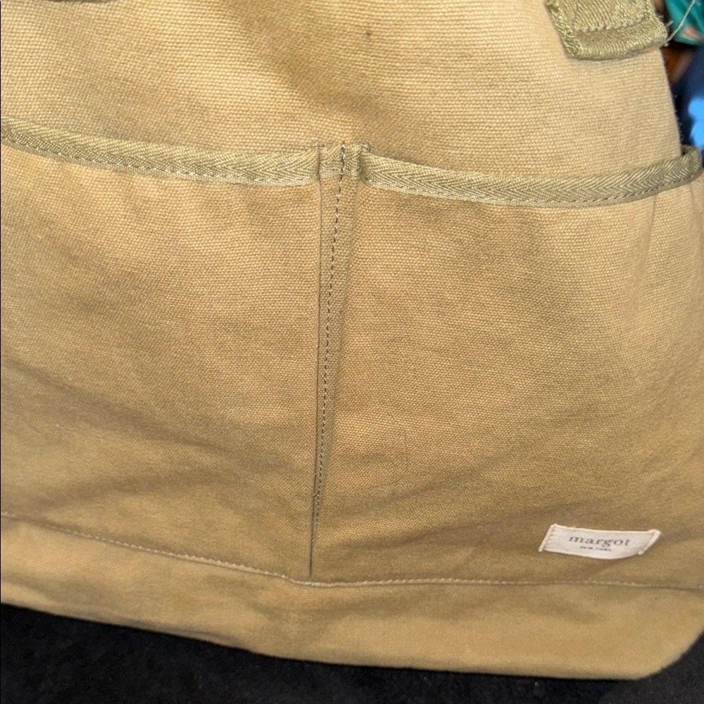 Margot Khaki Canvas Tote Blair - Picture 10 of 12